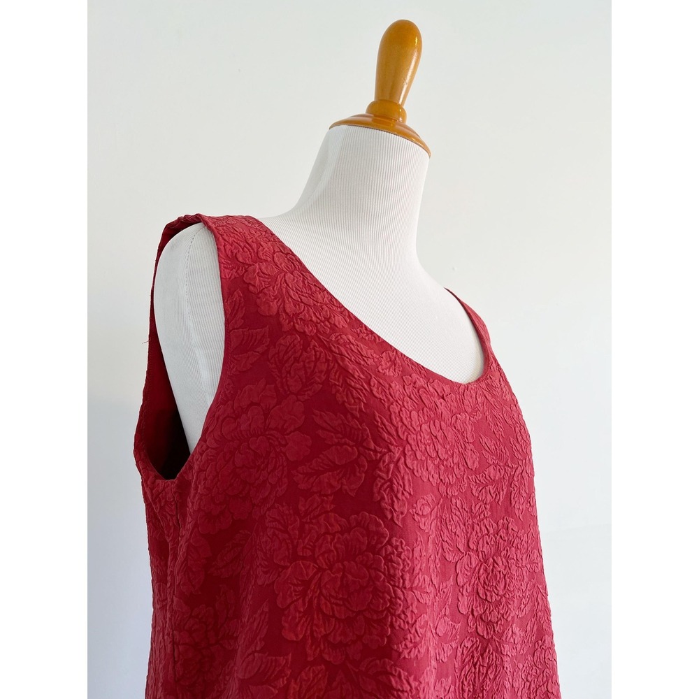 Vintage Red Silk Floral Textured Tank Top Jacquard Washed Silk Sleeveless Blouse - Picture 2 of 11